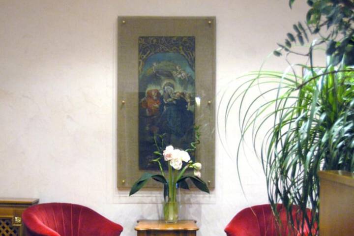 Lobby Entry