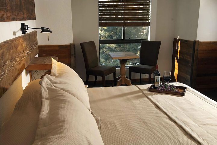 Room 15 of 26