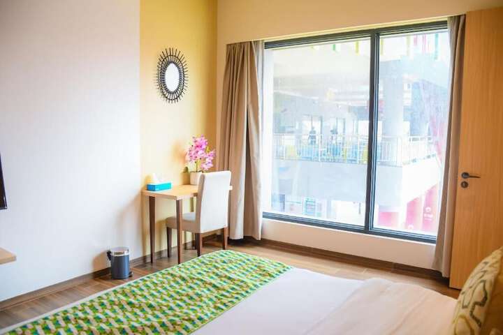 Room 8 of 22