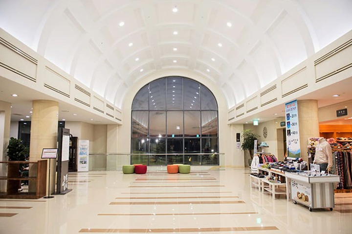 Hotel Interior 10 of 26