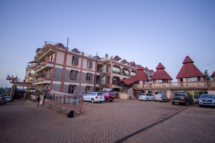 Hotel 76 of 76