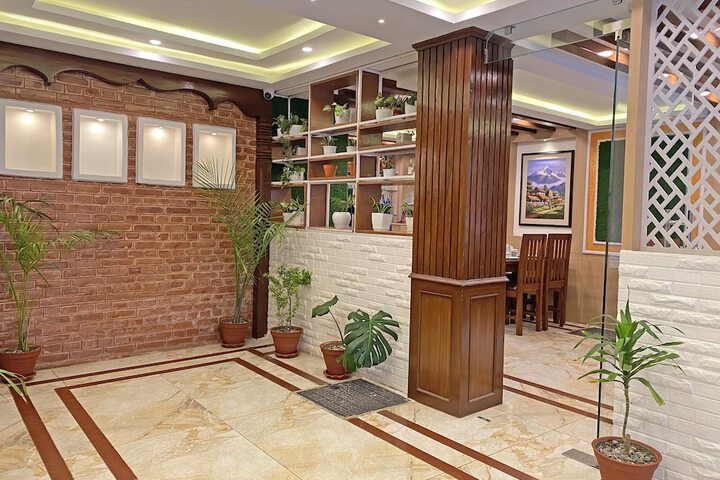 Hotel Interior 3 of 129
