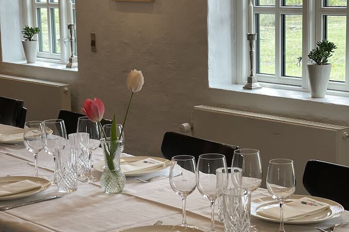 Dining 30 of 73