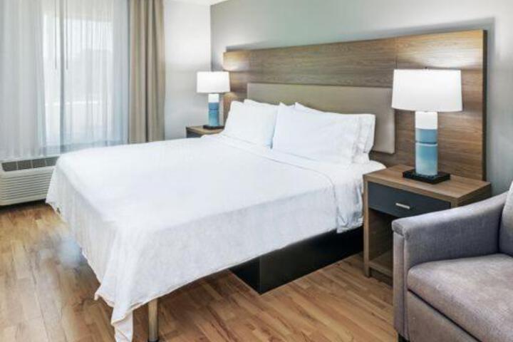 Studio Suite 2 Queen Beds (7 of 15)