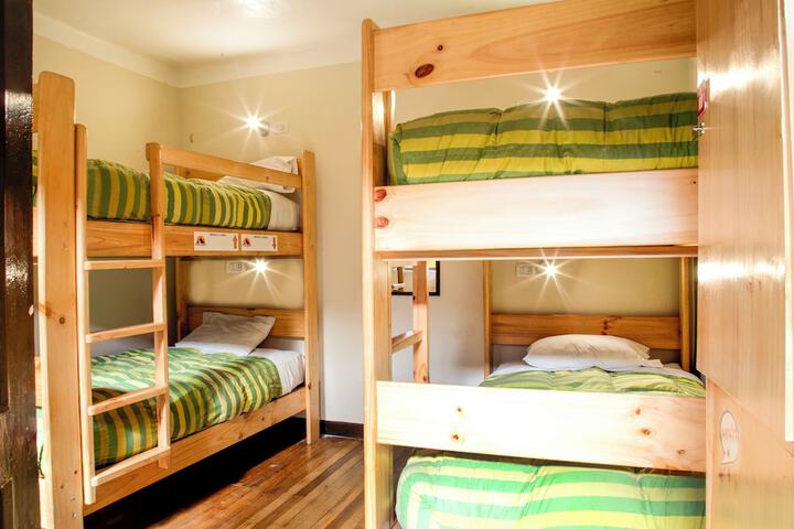 Room 11 of 34