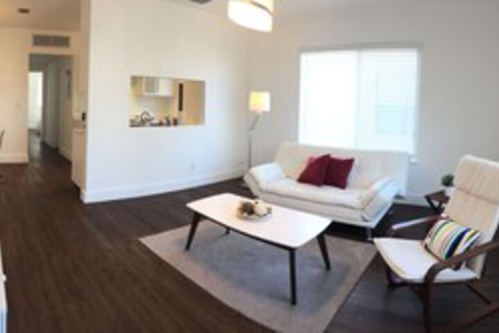 Room 19 of 37