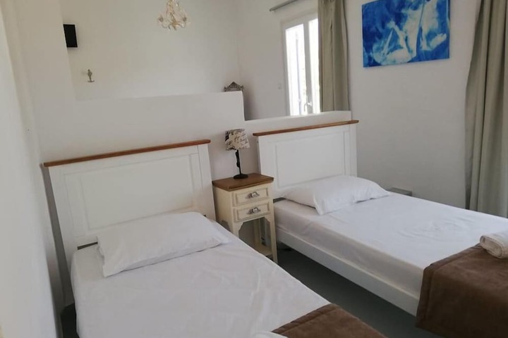 Room 7 of 46