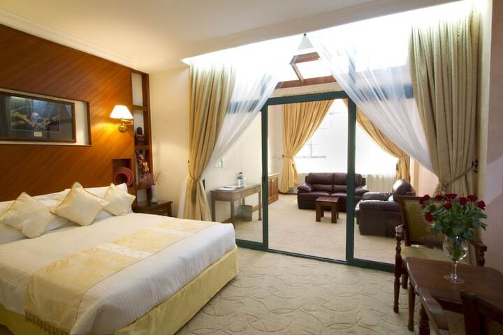 Room 5 of 35