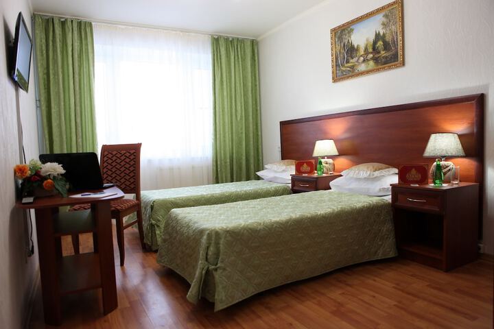 Room 4 of 44