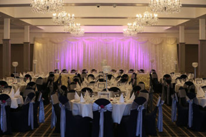 Ballroom/Hall 13 of 110