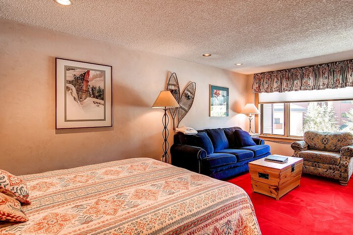 Room 7 of 29