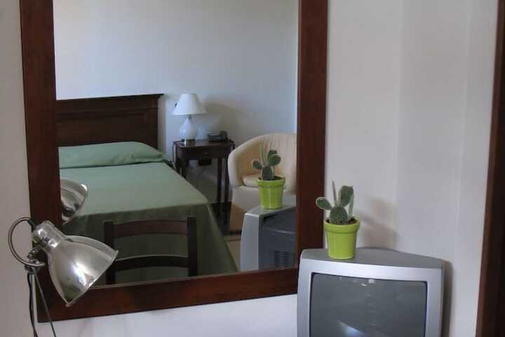 Room 15 of 58