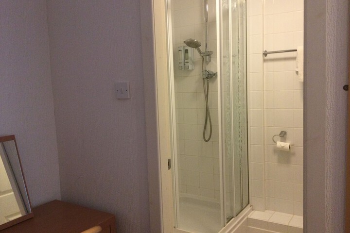 Room 113 of 170