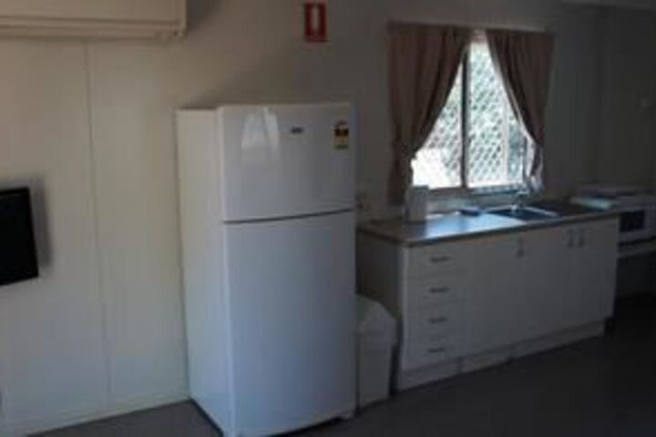Room 5 of 9