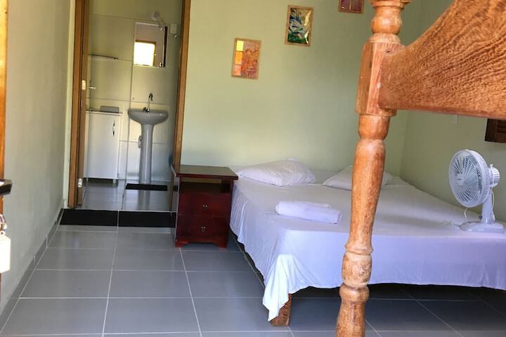 Room 4 of 38