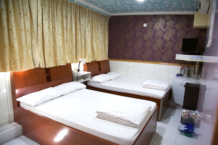 Yau King Hotel