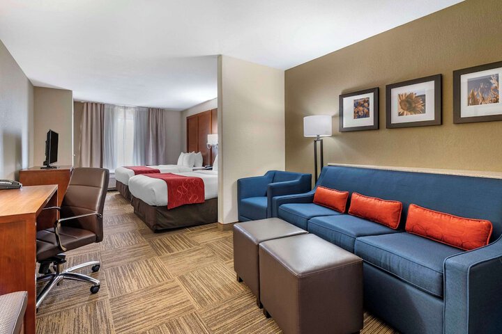 Suite 2 Queen Beds (6 of 27)