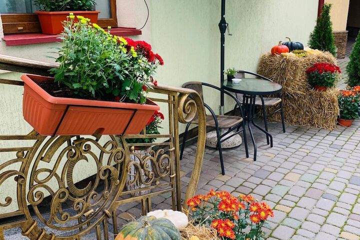 Terrace/Patio 25 of 44