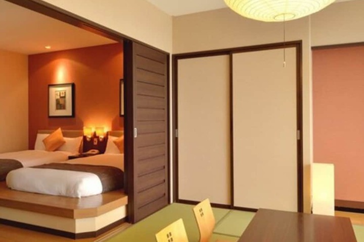 Room 6 of 29