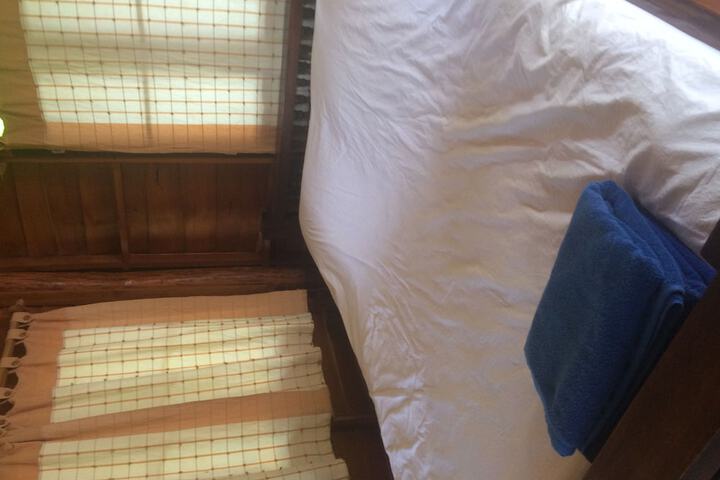 Room 7 of 20