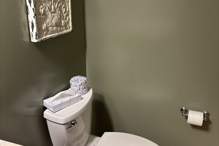 Room 38 of 54