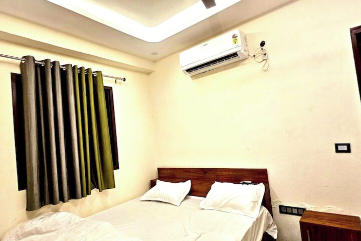 Room 19 of 54