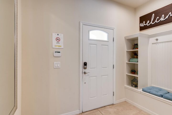Room 15 of 46