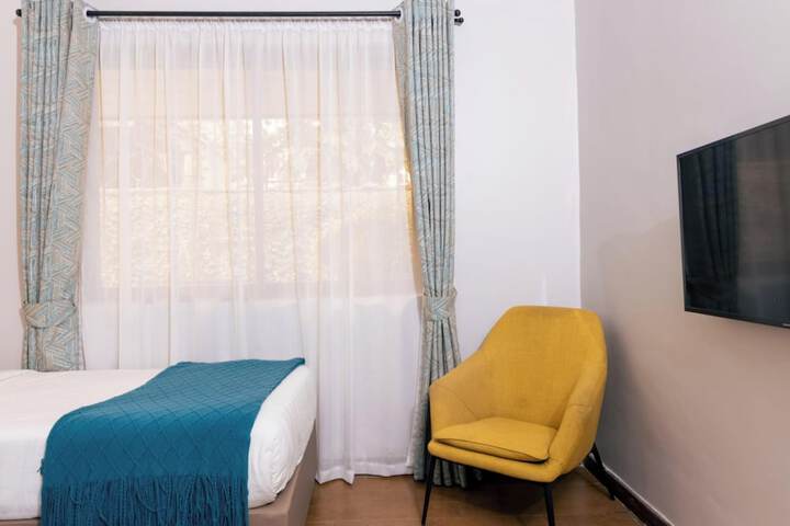Room 13 of 45