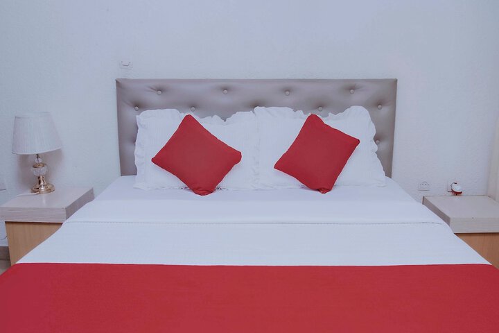 Room 5 of 46