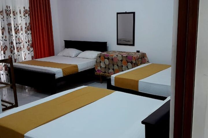 Room 3 of 64