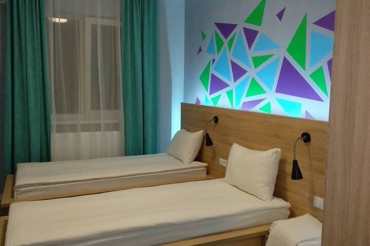 Room 8 of 26