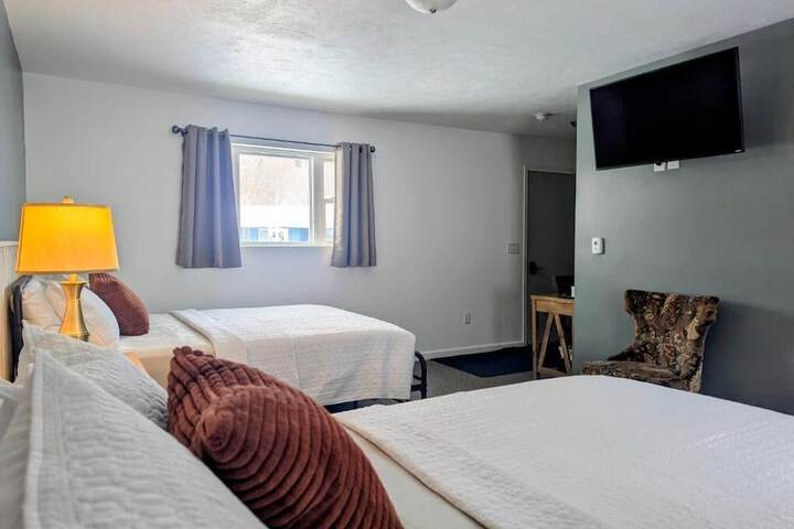 Room 12 of 53