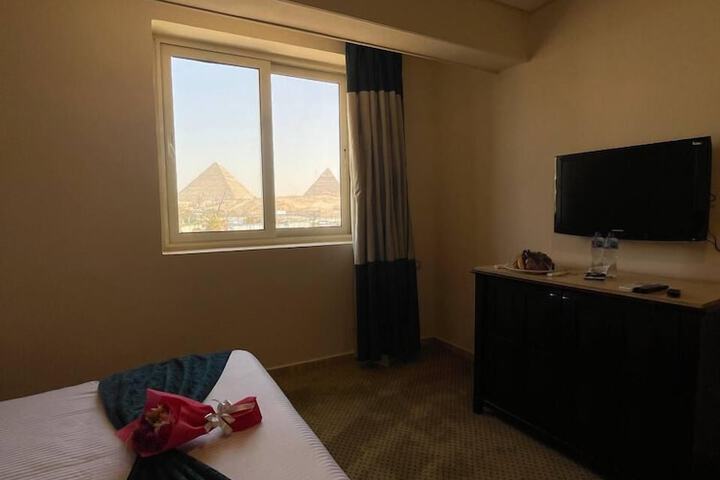 Room 17 of 90