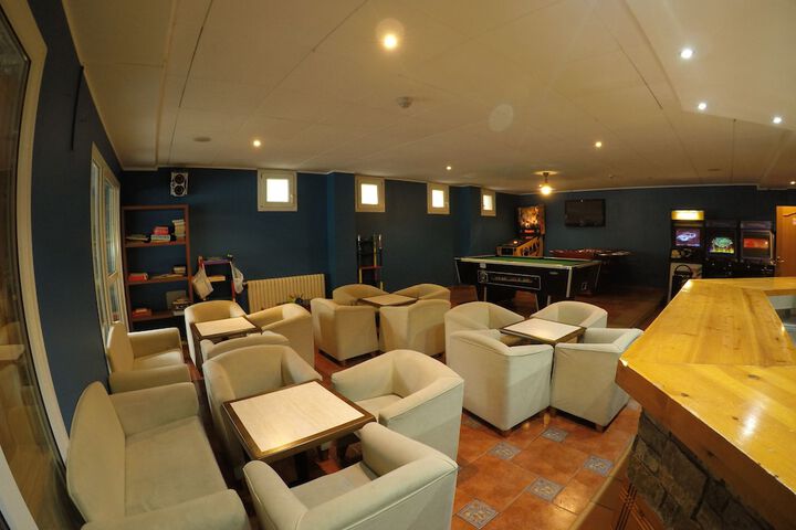 Hotel Interior 4 of 44