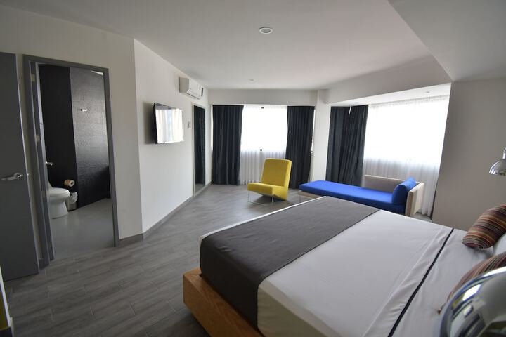 Room 29 of 66