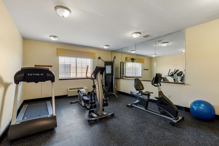 Hotel Gym Photos
