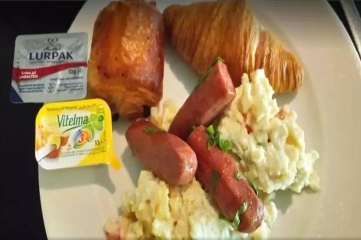Breakfast meal