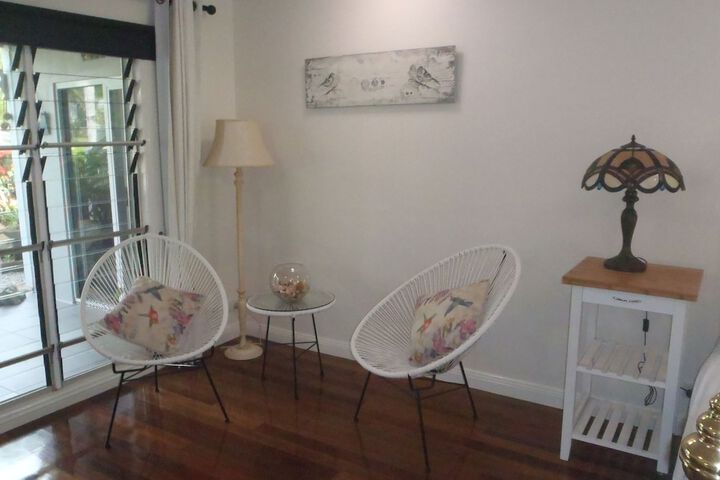 Room 5 of 40