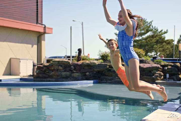 Pool 47 of 62