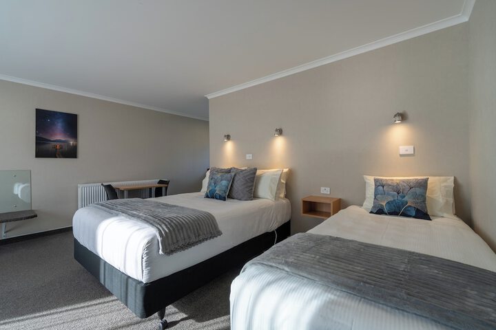 Room 12 of 46