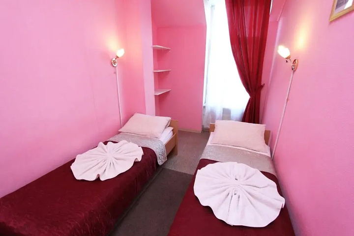 Geralda Ekonom otel na Pushkinskoy 11