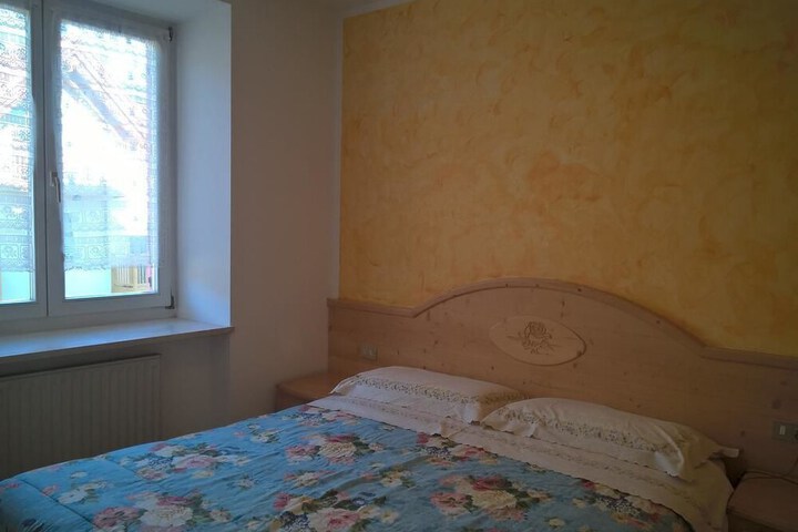 Room 3 of 4