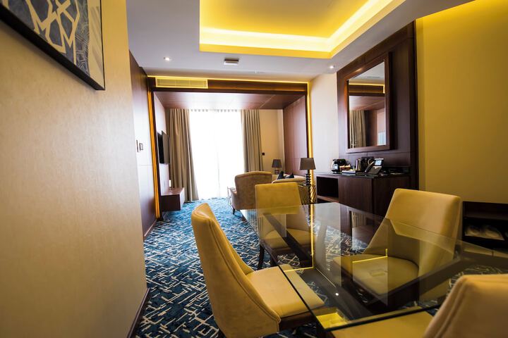Room 49 of 86