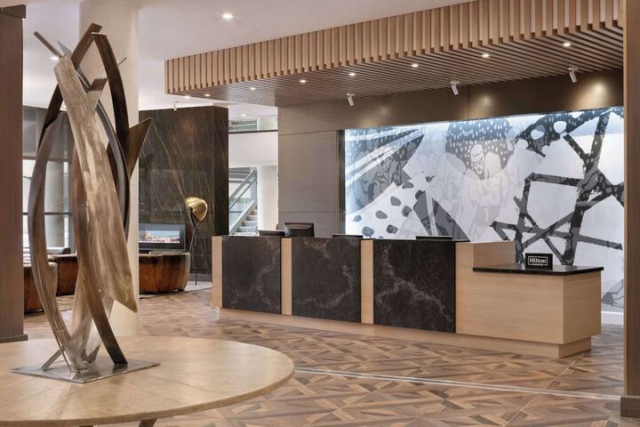 Guest Lobby