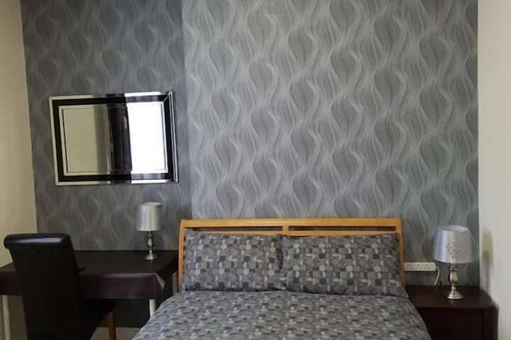 Room 13 of 26