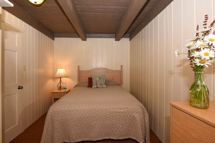 1 Bedroom Condo Villa Queen Bed Sofa (218 of 252)