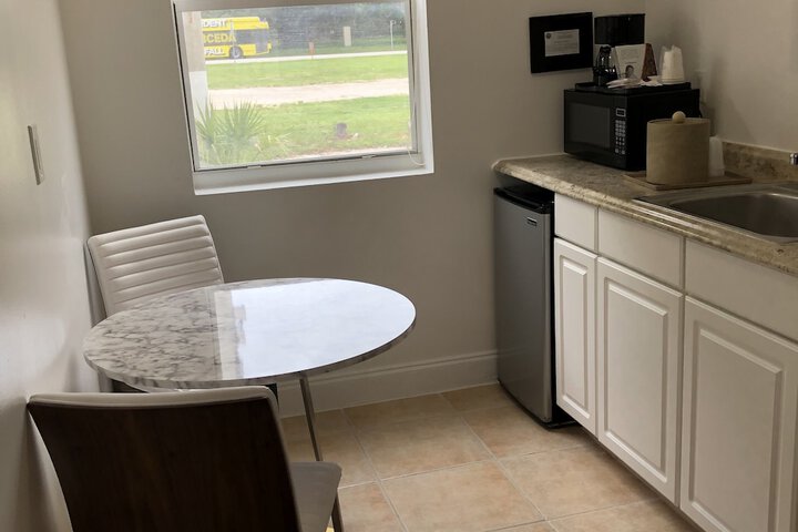 Private kitchenette