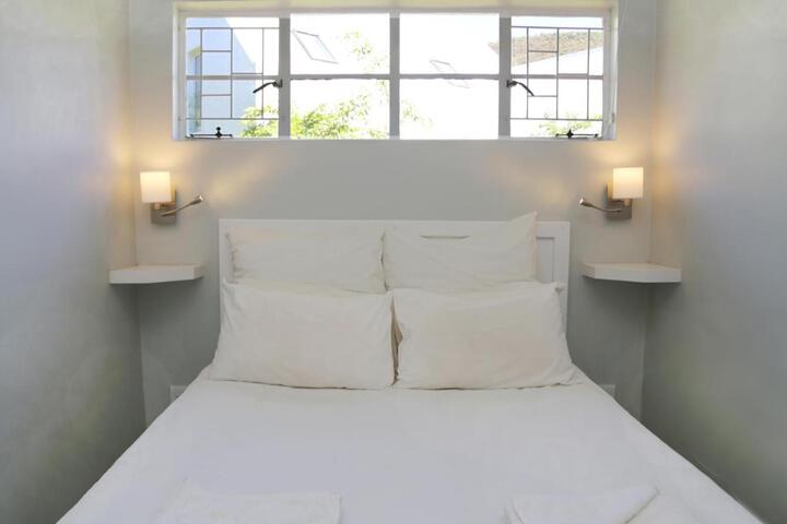 Room 17 of 50