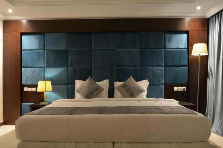 Room 64 of 82