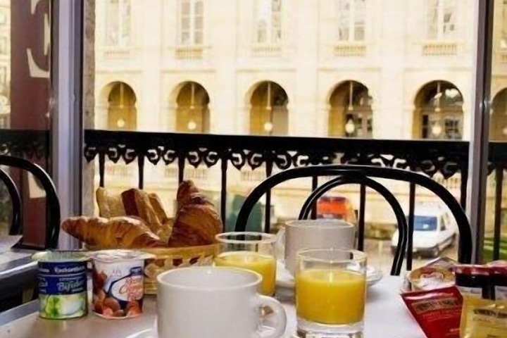 Breakfast/Coffee Service 20 of 29